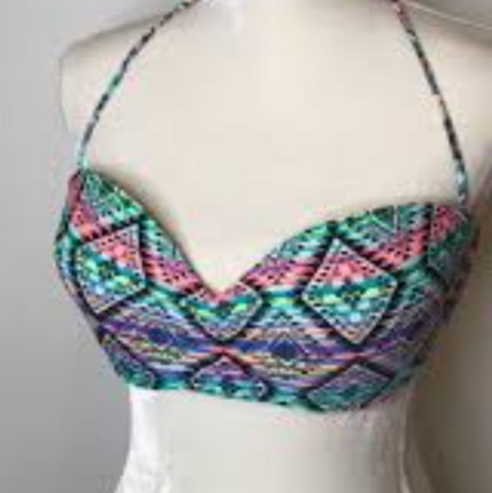 No Boundaries Swim Top